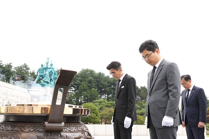 국립대전현충원 참배 이미지5