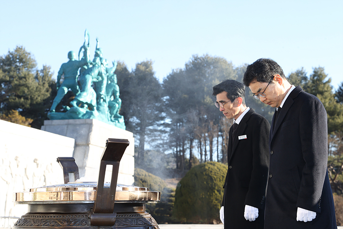 2024년 새해 국립대전현충원 참배 이미지3