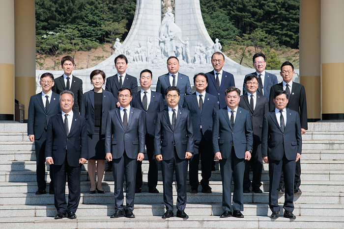 호국보훈의 달, 국립대전현충원 참배 이미지1