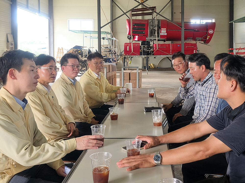 폭우 피해 지역 현장 방문(영농조합법인) 이미지5